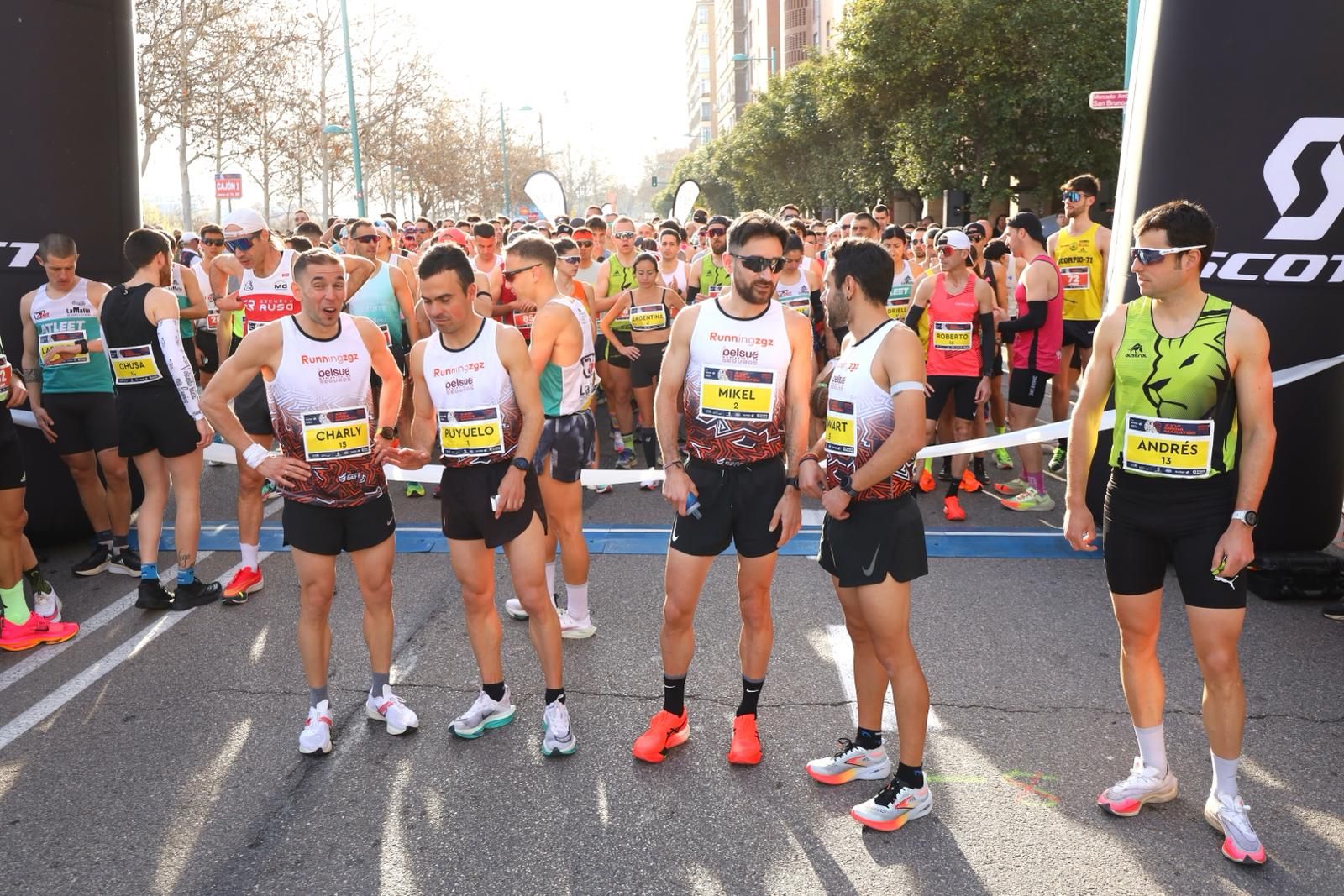 En imágenes | Búscate en el Medio Maratón de Zaragoza 2024