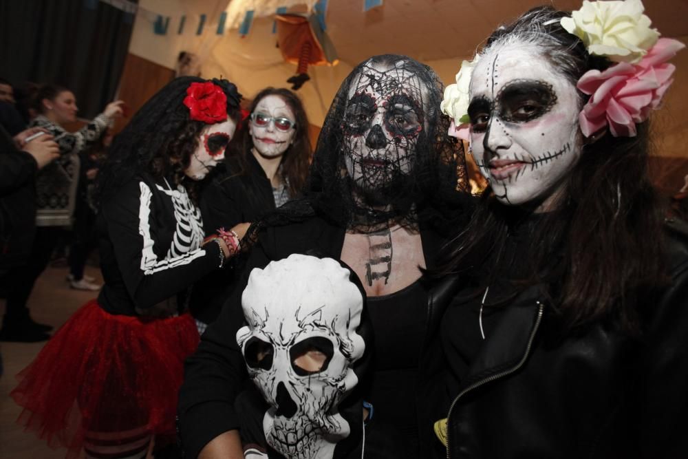 Halloween en la Asociación de Vecinos Santa Bárbara de Gijón