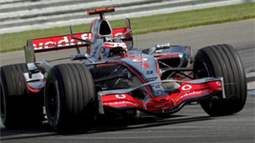 Alonso logra el tercer mejor tiempo en los entrenamientos en Silverstone