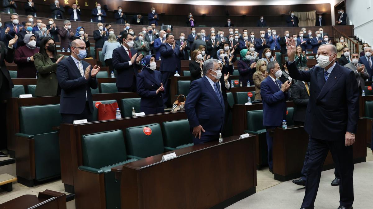 Erdogan durante una sesión del Parlamento.