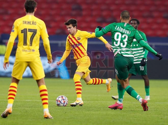 Imágenes del partido del FC barcelona ante el Ferencvaros, de Liga de Campeones que se disputa en el Puskás Aréna.