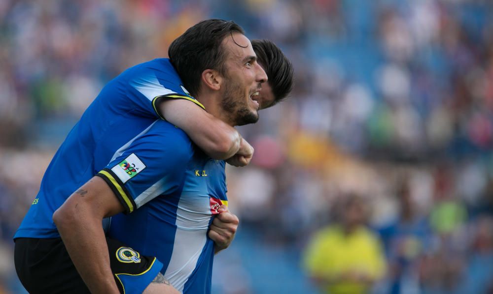 El Hércules despide al técnico argentino tras ganar por 3-2 al Peralada con mucho sufrimiento.