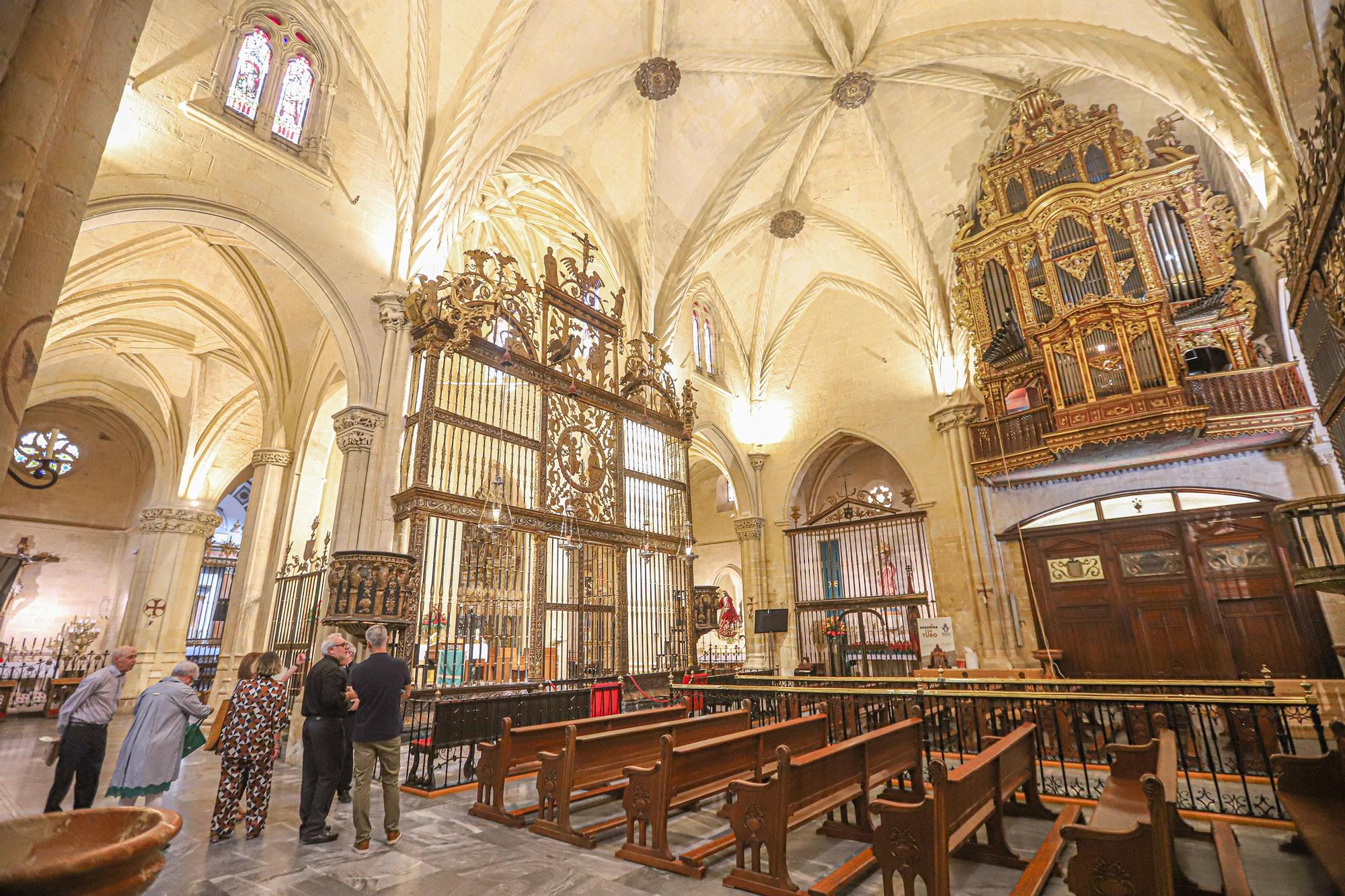 En las tripas del órgano de la Catedral de Orihuela