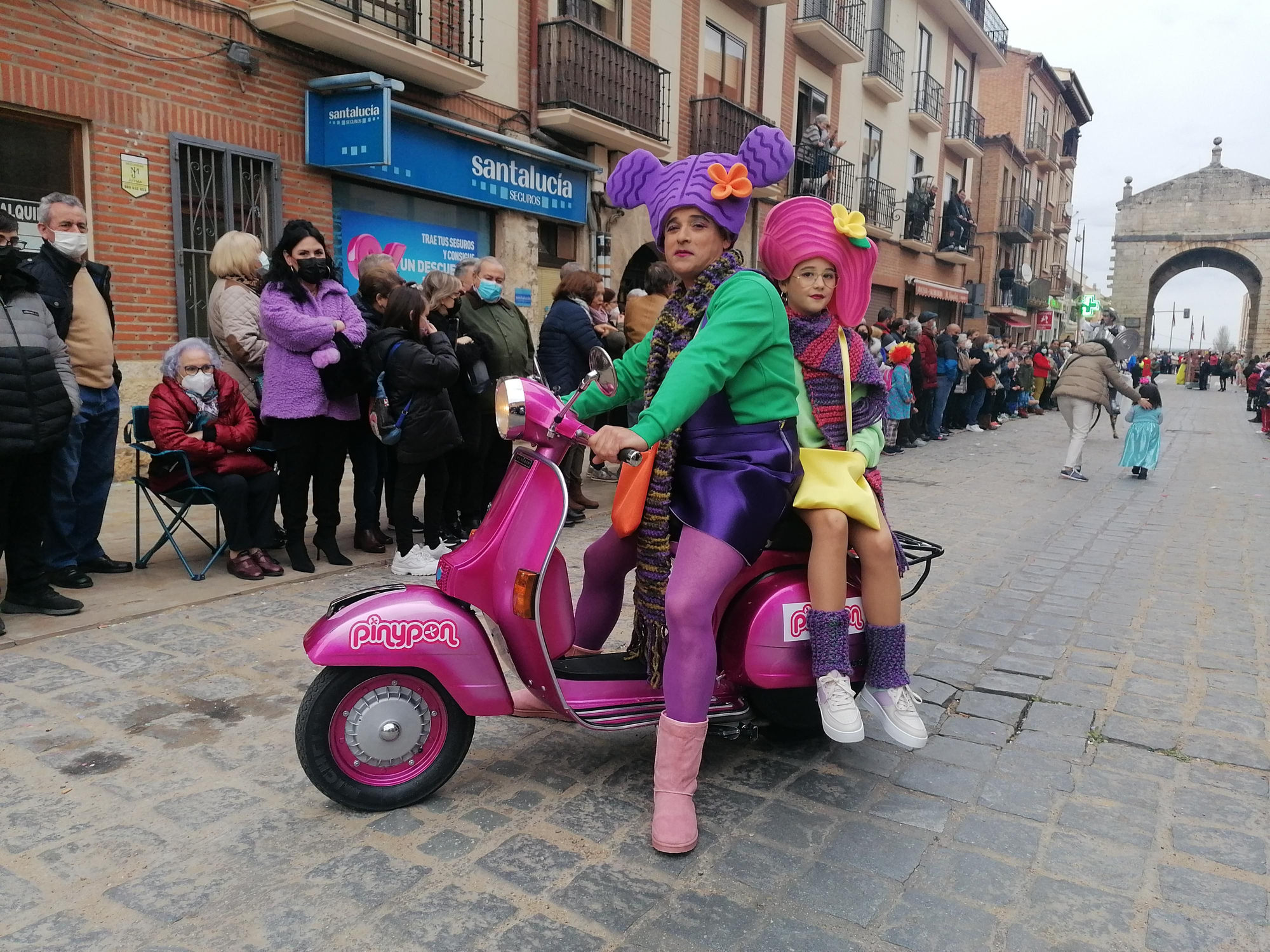 Derroche de ingenio en el carnaval de Toro