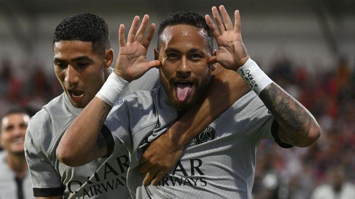 Neymar celebra un gol en el último partido del PSG.