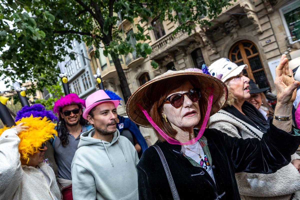 Nueva edición del Paseo con Sombrero por Barcelona