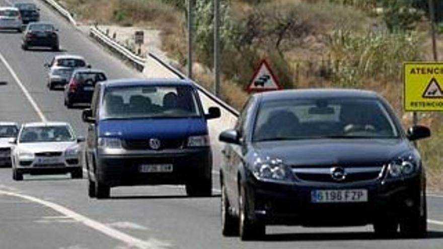 El verano termina con 450 muertos en la carretera, la cifra más baja desde 1964