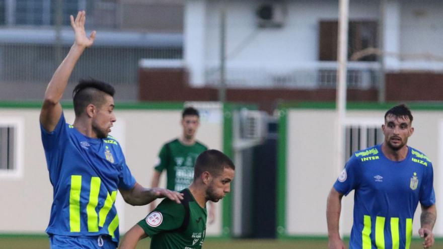 Sant Jordi e Inter Ibiza dirimen hoy un derbi ibicenco pleno de emoción