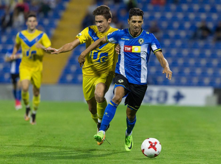 El Hércules regala otro empate en casa ante el Badalona por su nula ambición.