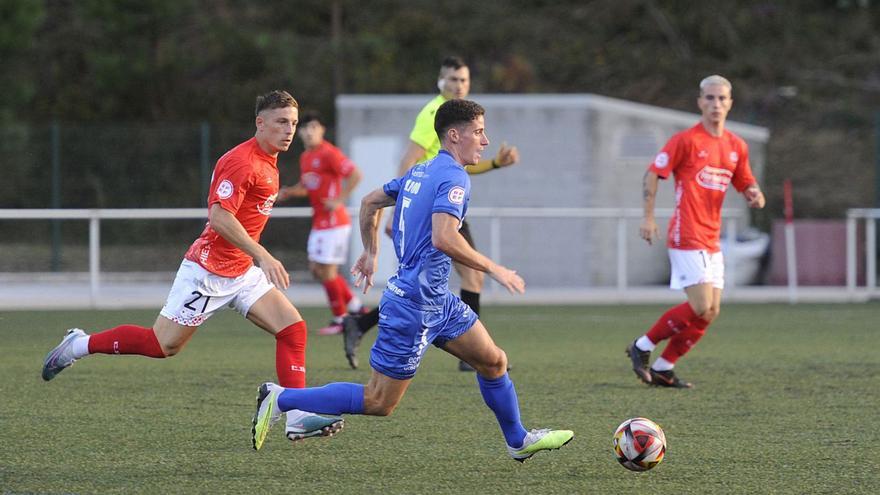 Pedro García será la baja pontina ante Torrelavega. |  // JAVIER LALÍN