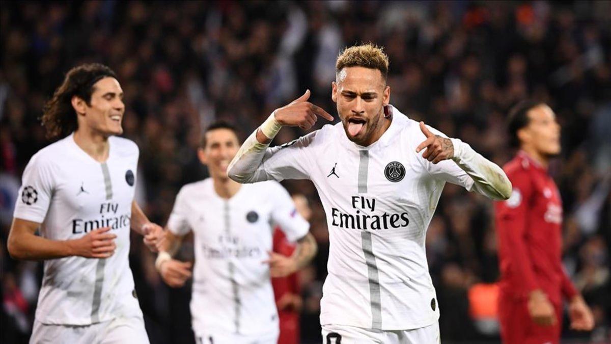 Neymar celebra el histórico gol que ha marcado ante el Liverpool