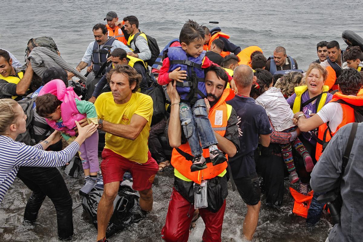 Rescate en Skala Sikamineas, Grecia, en octubre de 2015.