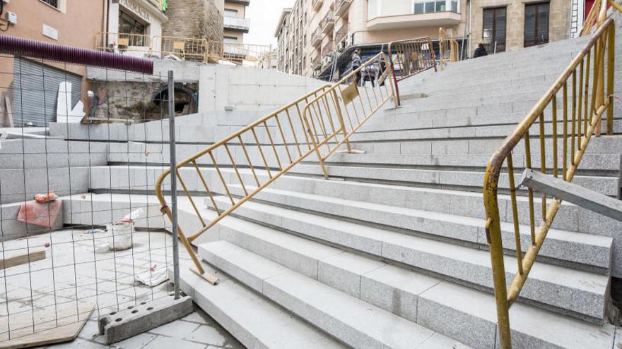 Connexió de la Baixada dels Drets amb el carrer Sobrerroca.