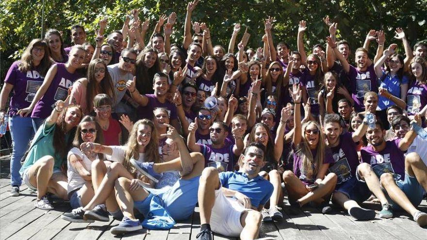 Universitarios en Cáceres. Las ayudas del IMJ cubren diversas áreas, desde prevención de conductas adictivas a propuestas culturales.