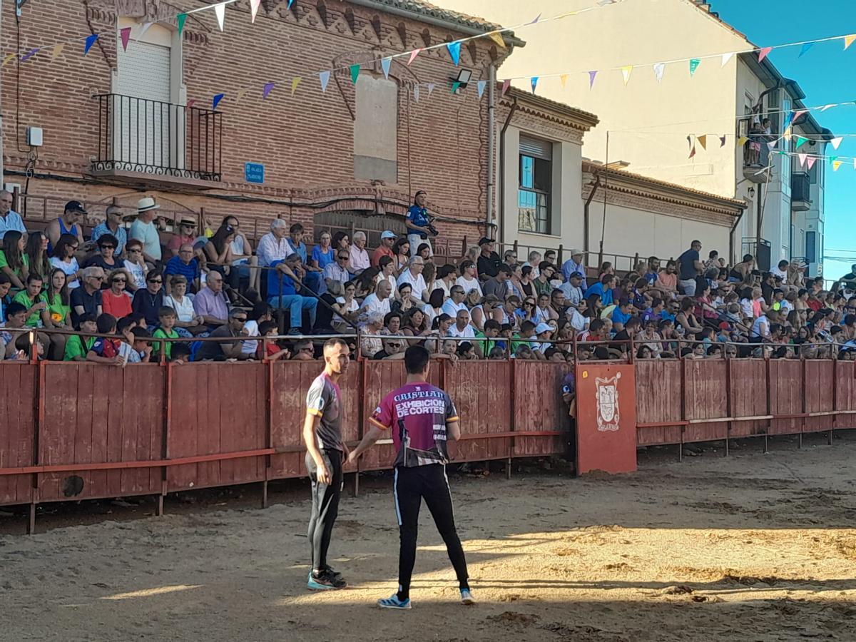 GALERÍA | Exhibición de cortes, quiebros y saltos en Morales de Toro