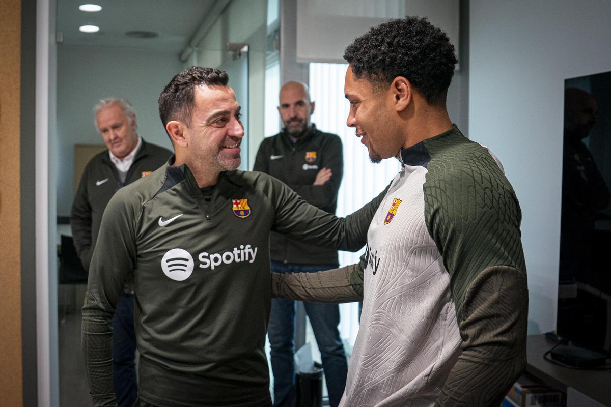 ¡Vitor Roque ya es uno más! Las mejores imágenes de su primer entrenamiento