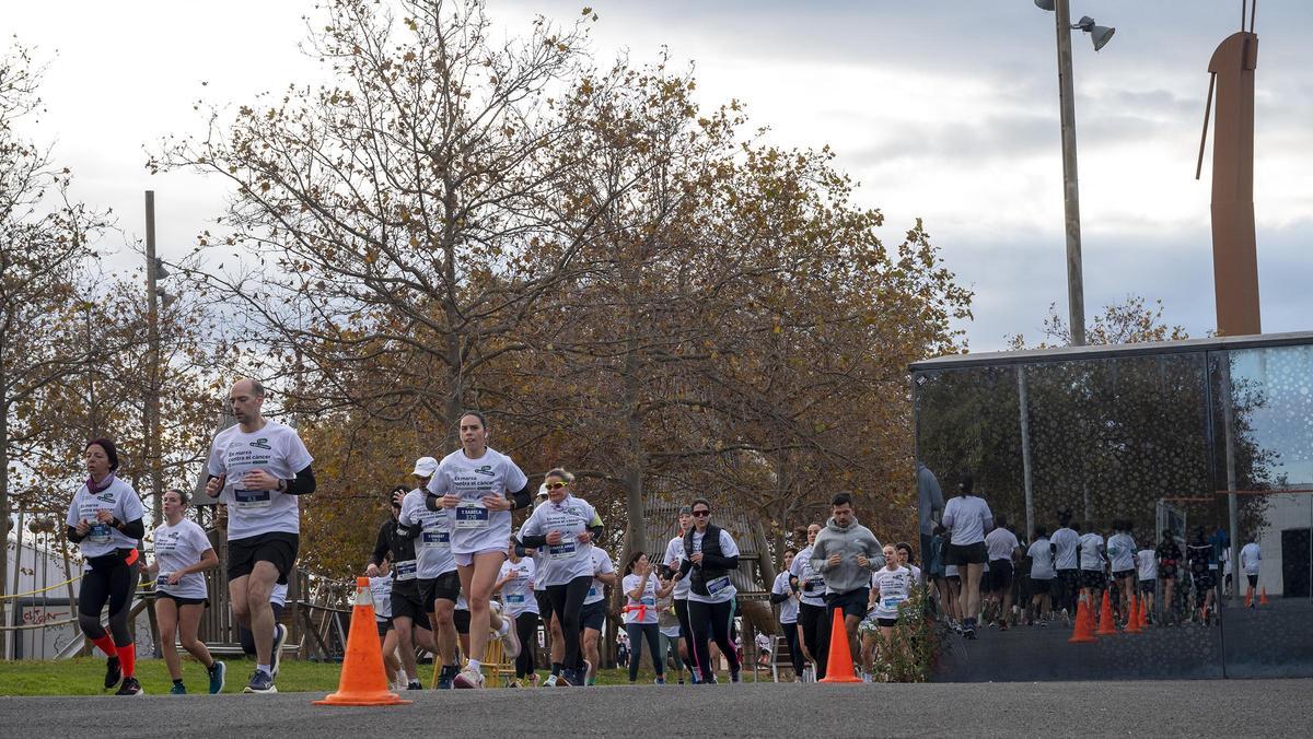 Barcelona corre contra el cáncer en el Fòrum