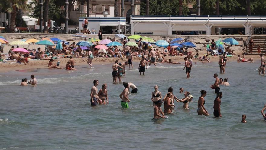 La temperatura de l’aigua del mar a l’estiu bat rècords i s’enfila 2,3 ºC per sobre de la mitjana