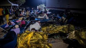 Lampedusa, el 14 de septiembre, colapsada tras la llegada de 6.000 inmigrantes en 24 horas.