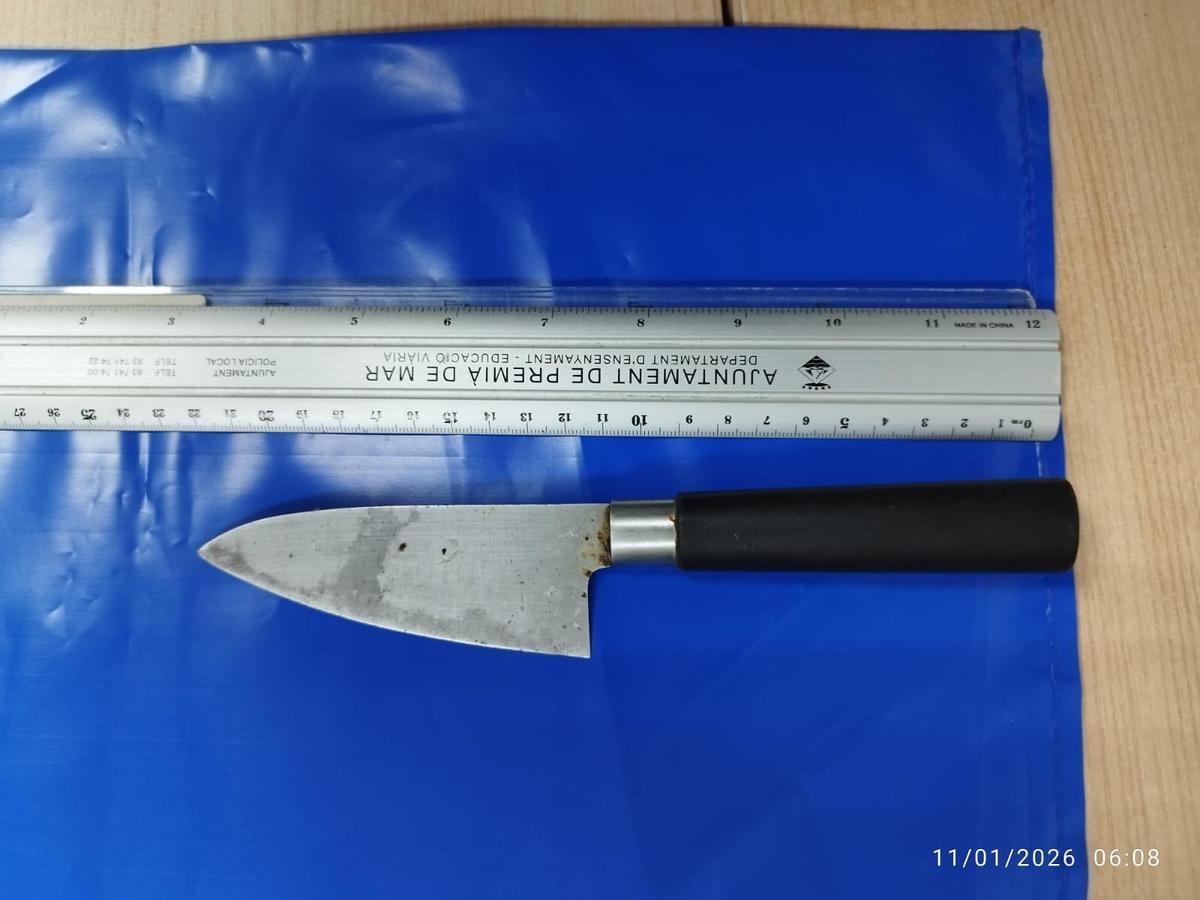 Imagen de uno de los cuchillos usados en el ataque por el sospechoso