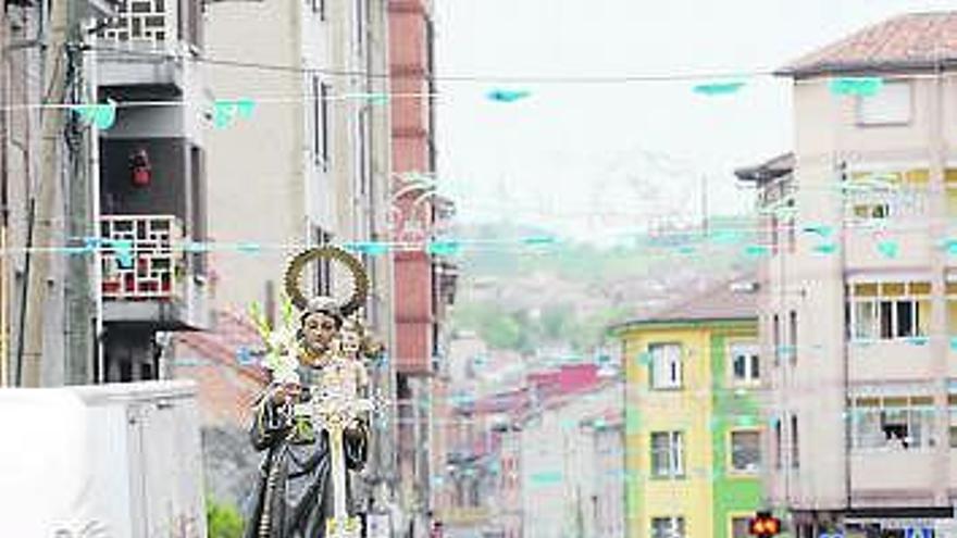 San Antonio, de procesión por Lada