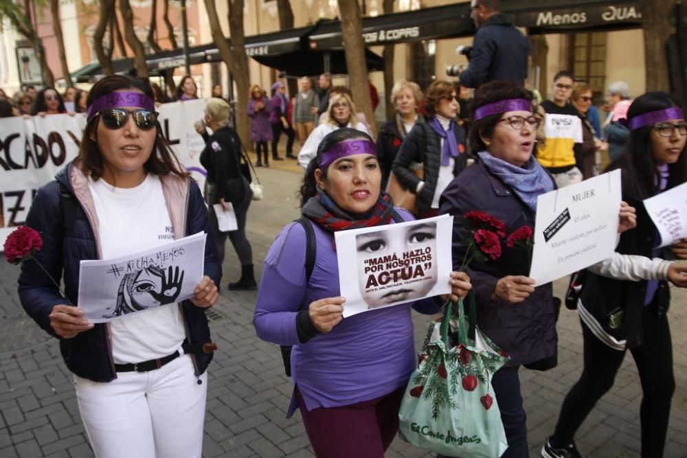 Manifestación en Murcia por el día contra la violencia de género