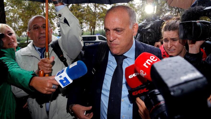 Tebas, antes de declarar la semana pasada en València.