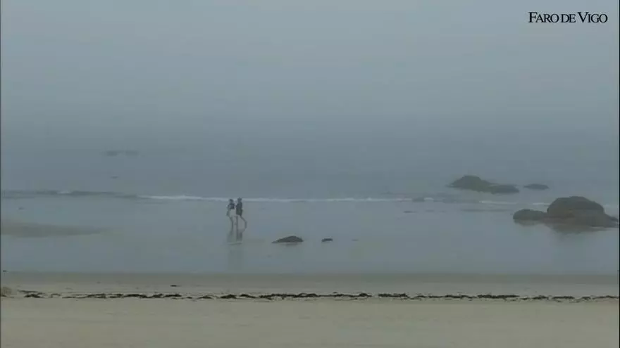 Vigo amanece este lunes cubierto de niebla