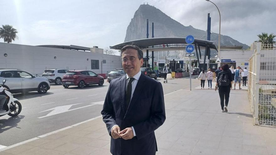 Albares visita el Campo de Gibraltar y señala que las 