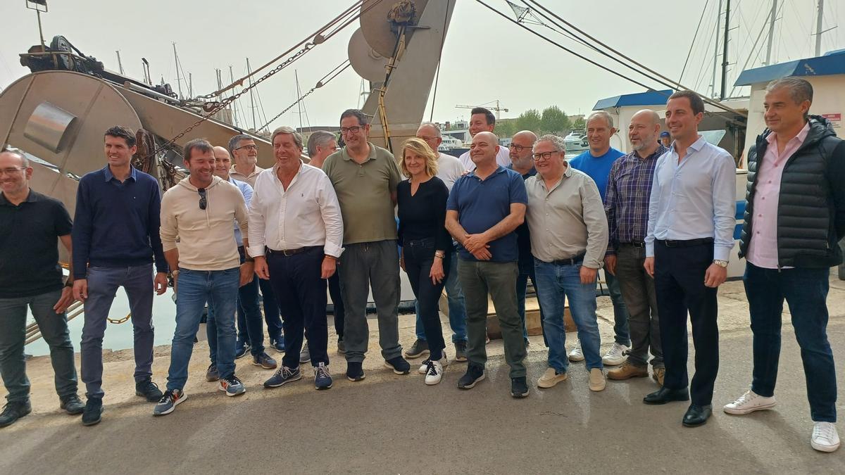 Los pescadores se reunieron con los eurodiputados del PP