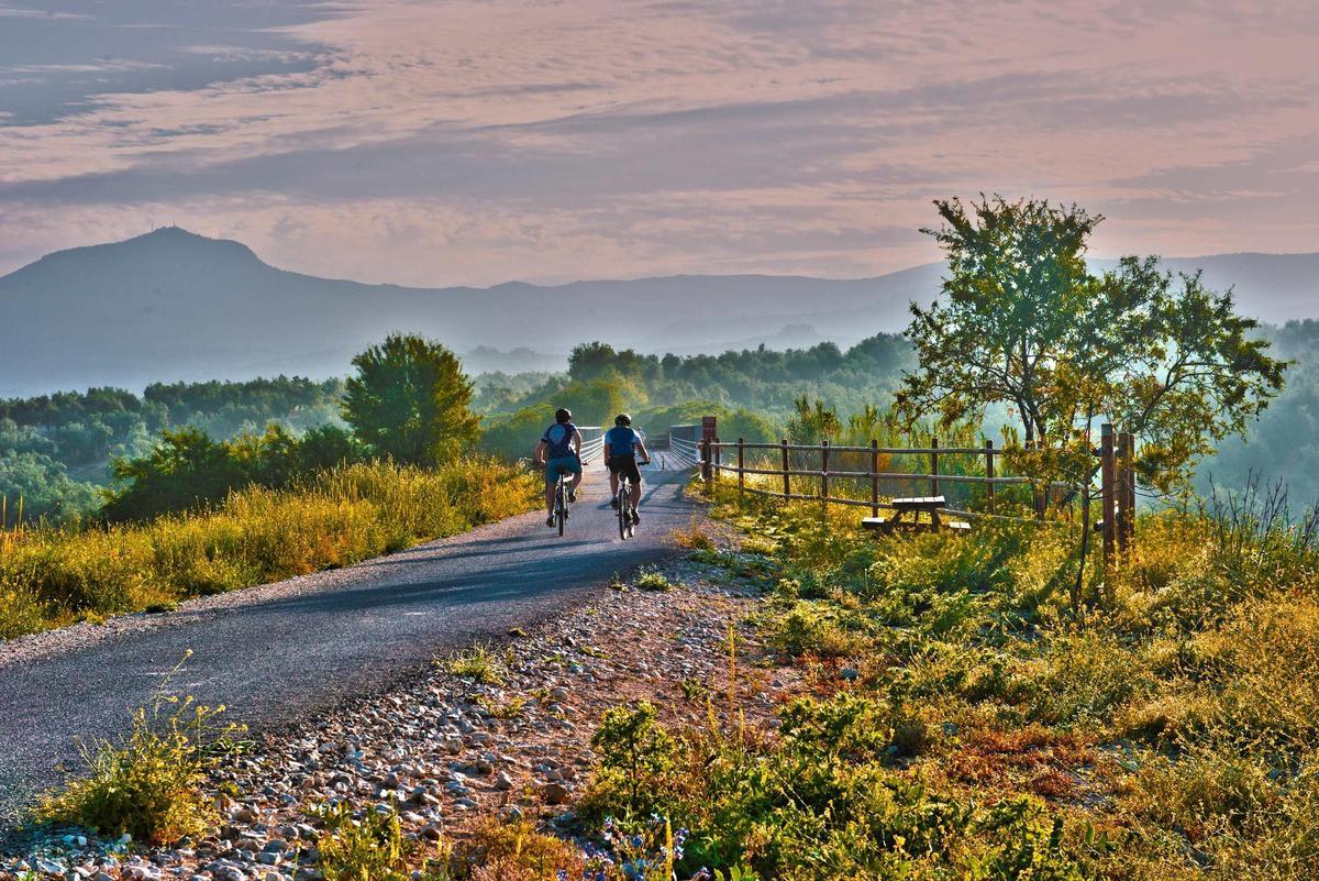 Un tramo de la Vía Verde del Aceite.