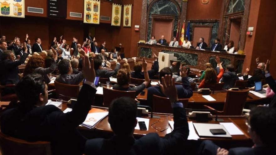 La supresión de los aforamientos fue acordada por la Asamblea Regional el pasado 29 de abril.