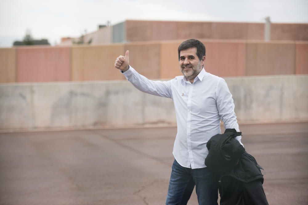 Jordi Sànchez surt de Lledoners en el seu primer permís de 48 hores