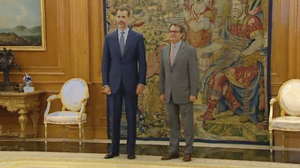 El rei d’Espanya, Felip VI, ha rebut aquest divendres al matí a la Zarzuela el president de la Generalitat, Artur Mas.