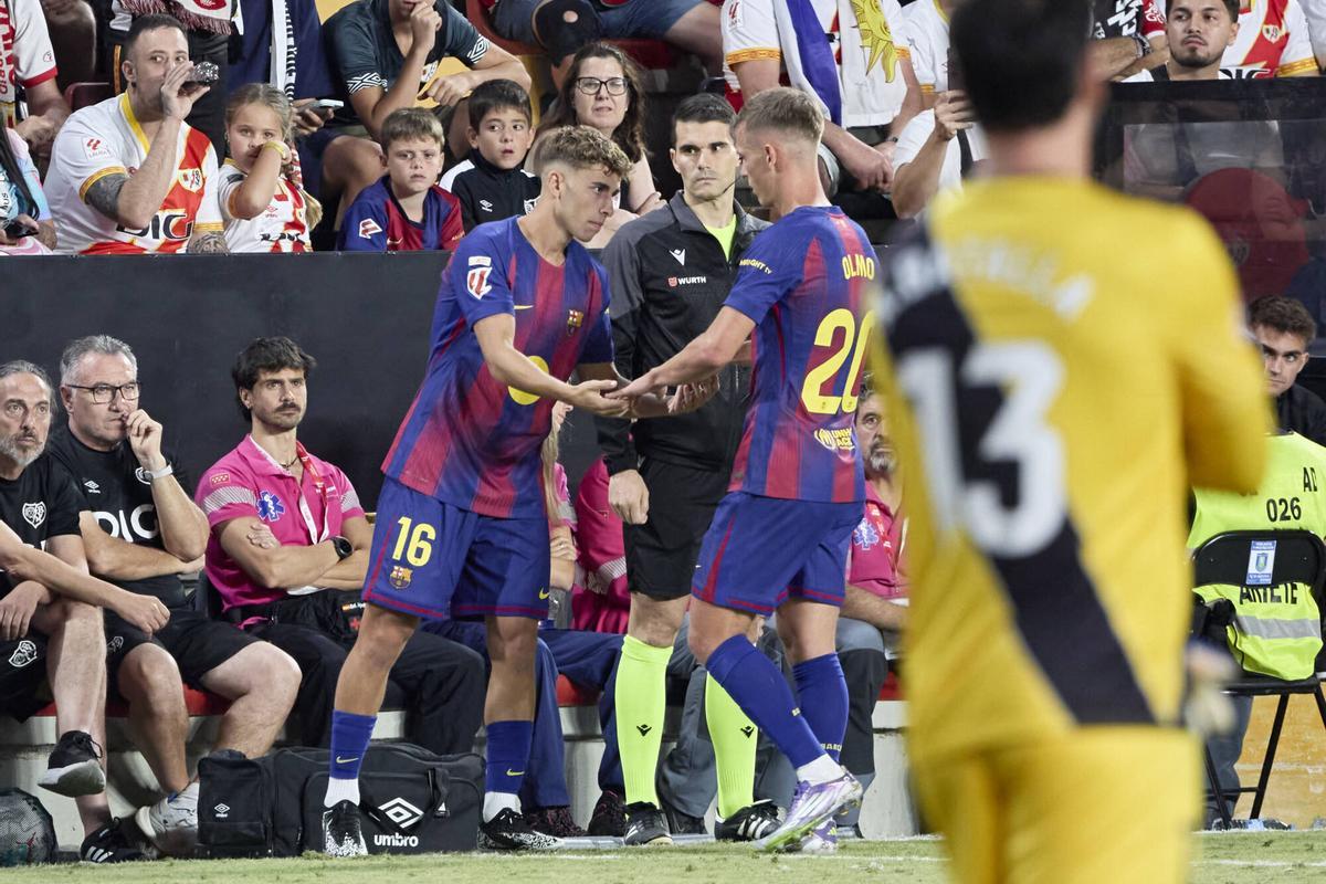 Fermín López entra por Dani Olmo en Vallecas