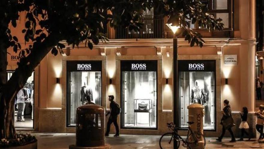 Hugo Boss inaugura nueva tienda en el Born