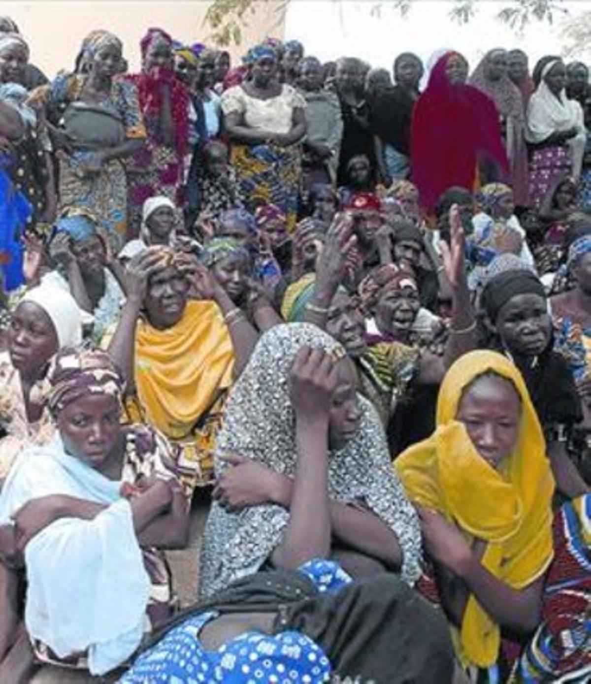 Mares de les noies nigerianes segrestades per Boko Haram.