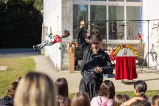 Vilaño estrena un festival de títeres para llenar de cultura el rural de A Laracha