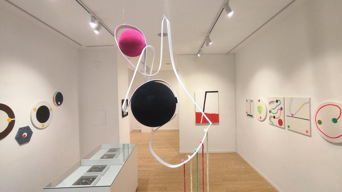 Unha das salas da mostra de Lomarti na galería Metro