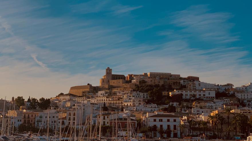 Estos son los destinos de moda mundiales, entre los que está Ibiza, según TripAdvisor.