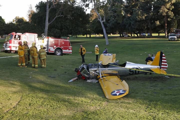 Harrison Ford, herido al estrellarse con una avioneta
