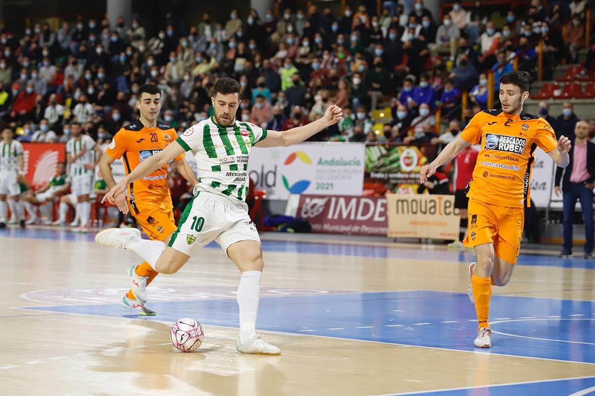 Las imágenes de la victoria del Córdoba Futsal ante el Burela