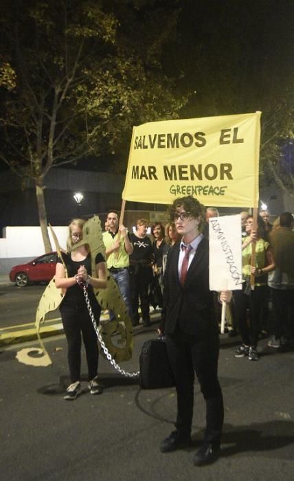 Manifestación en Cartagena: 55.000 personas claman por el Mar Menor (II)