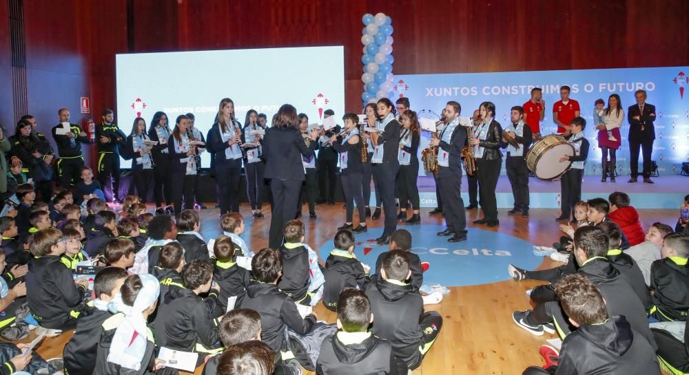 Presentación por todo lo alto de la futura Ciudad Deportiva del Celta en Mos, con más de 800.000 metros cuadrados.