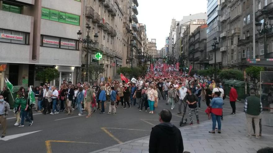 La manifestación en defensa de una sanidad pública y de calidad ha logrado movilizar a miles de personas.