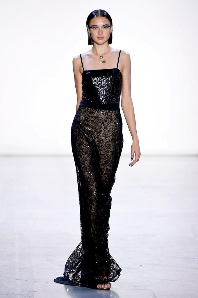Tadashi Shoji