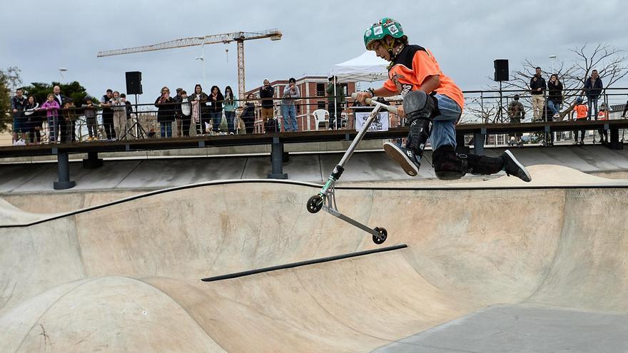 Èxit de participació de la segona jornada de la Lliga Autonòmica de Scooter celebrada a Gandia