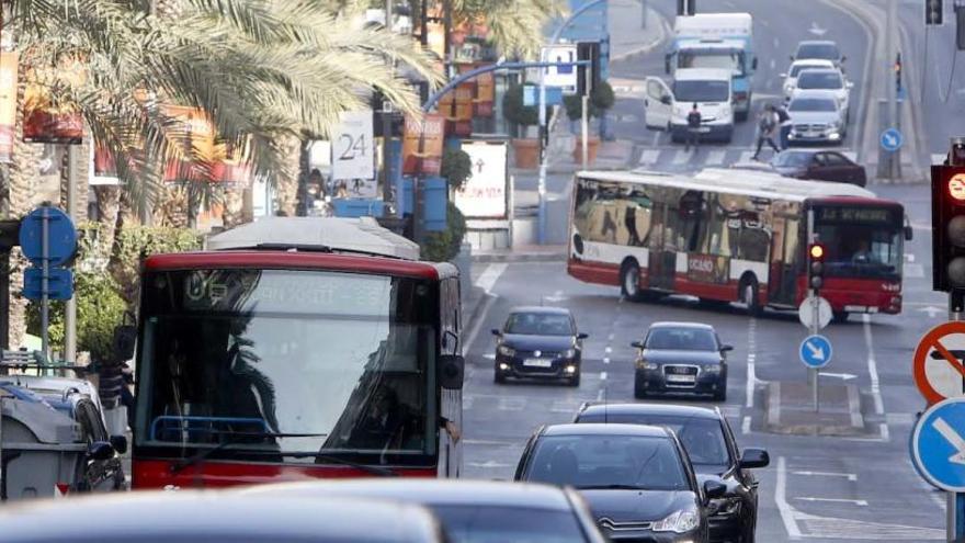 Alicante limitará la velocidad a  30 km/hora en el 80% de las calles de la ciudad