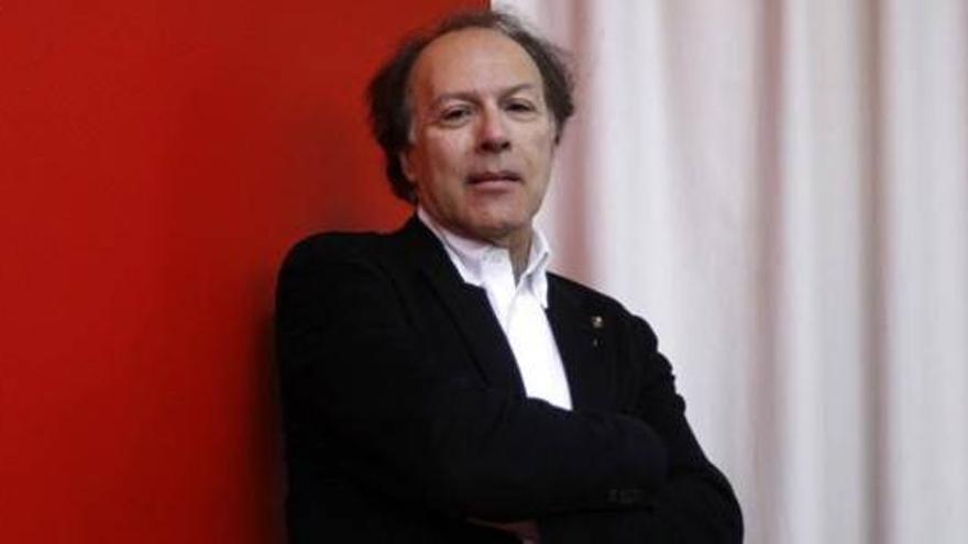 Javier Marías, galardonado con el Premio Fomentor de las Letras 2013
