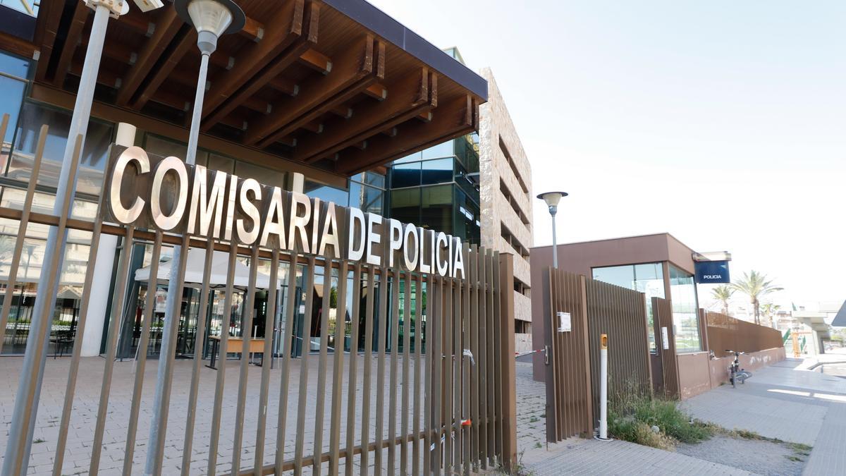 Comisaría del Cuerpo Nacional de Policía en Ibiza.